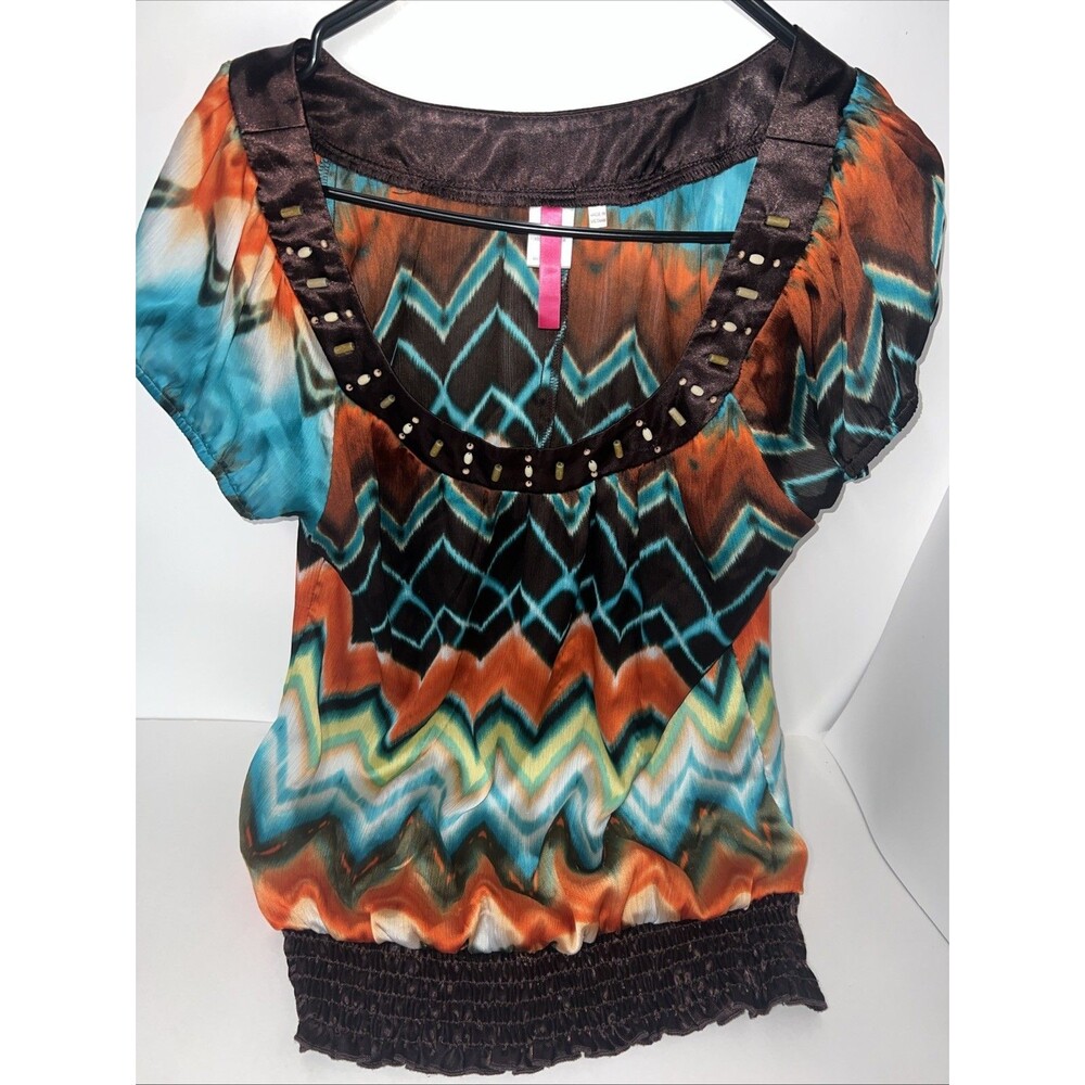 HeartSoul short sleeve top With Vibrant Zigzag Pattern Elastic Waist X/L
